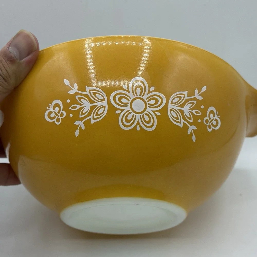Vintage Pyrex‎ Cinderella Orange Mixing Bowl 1 1/2 Quart 442 Tab Handles
